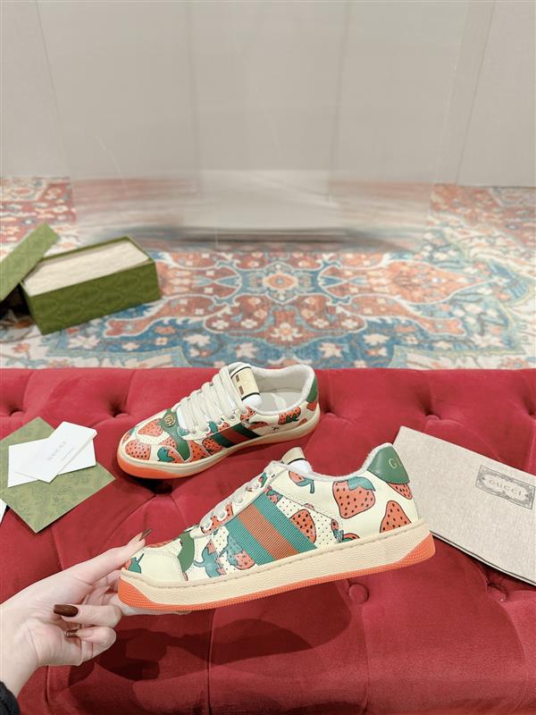 20243521351221 28011